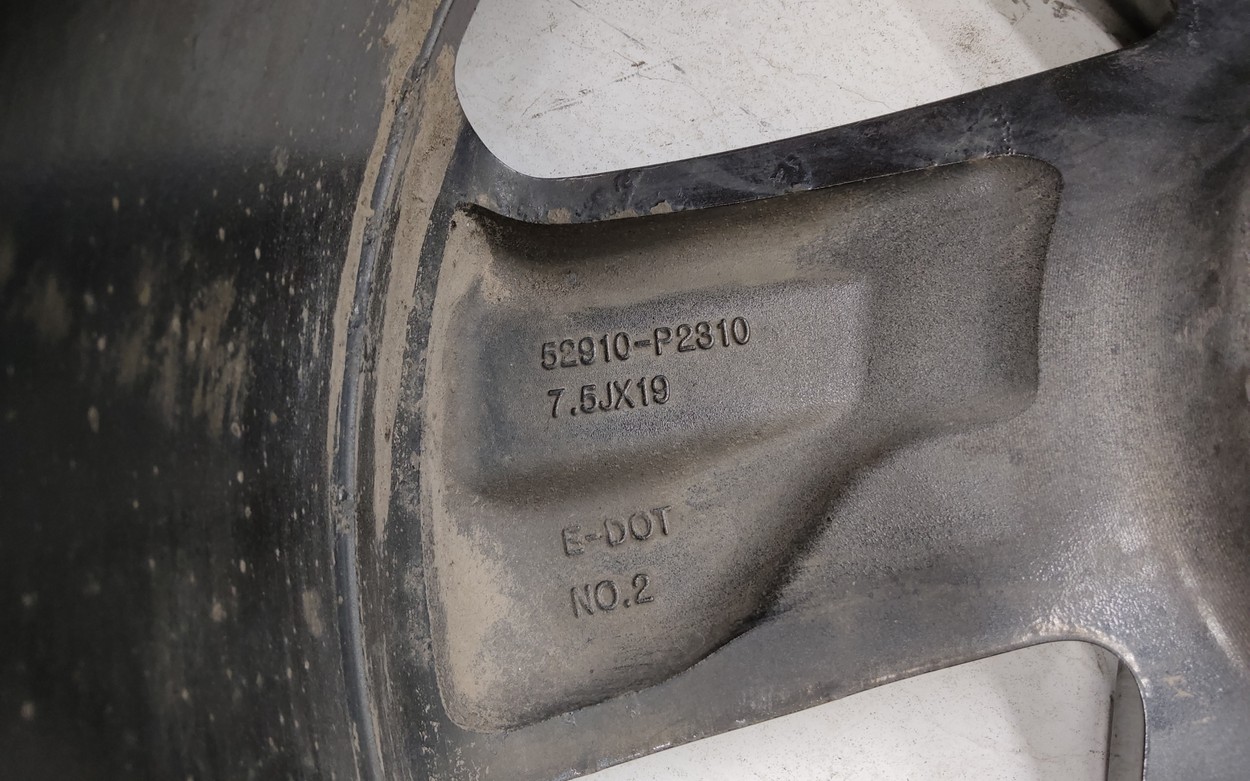 Диск колеса литой Kia Sorento 4 R19