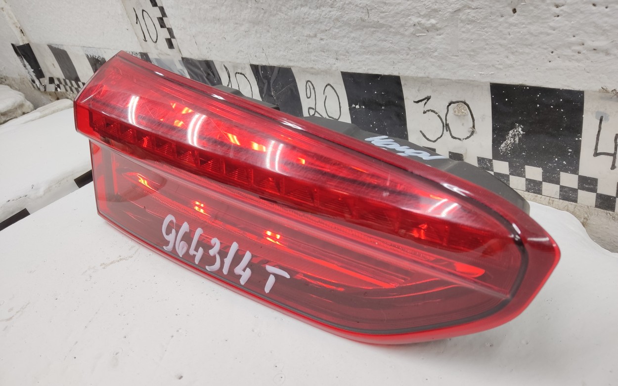 Фонарь задний левый внутренний Haval Jolion