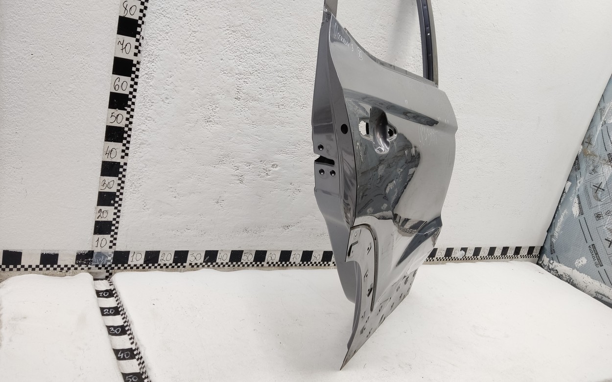 Дверь задняя правая Москвич 3