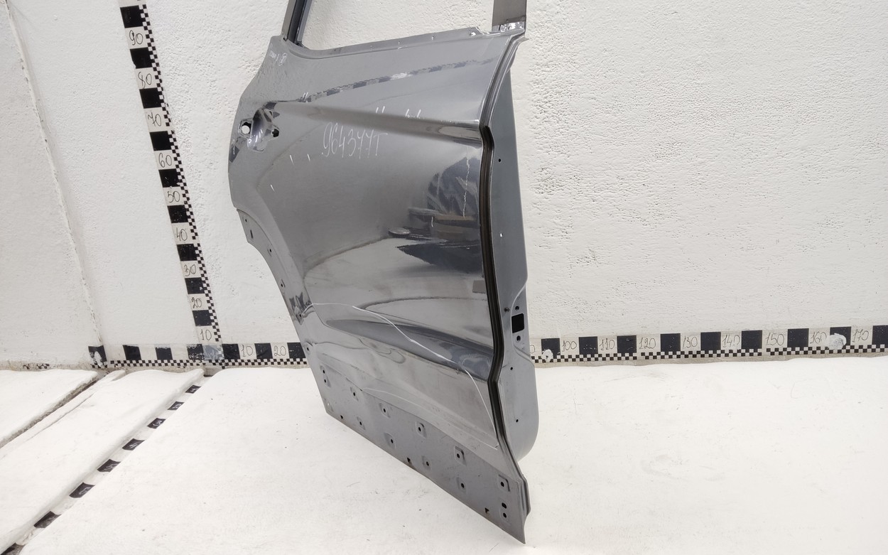 Дверь задняя правая Москвич 3