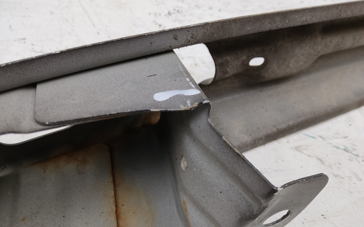 Усилитель заднего бампера Geely Coolray