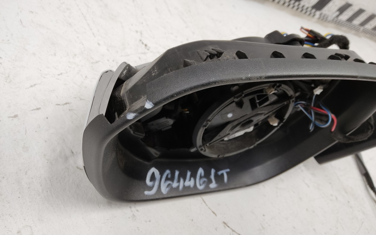 Зеркало левое Geely Monjaro 9+1 контактов