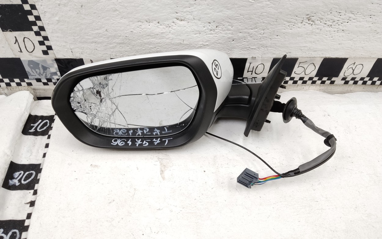 Зеркало левое Geely Monjaro 9+1 контактов