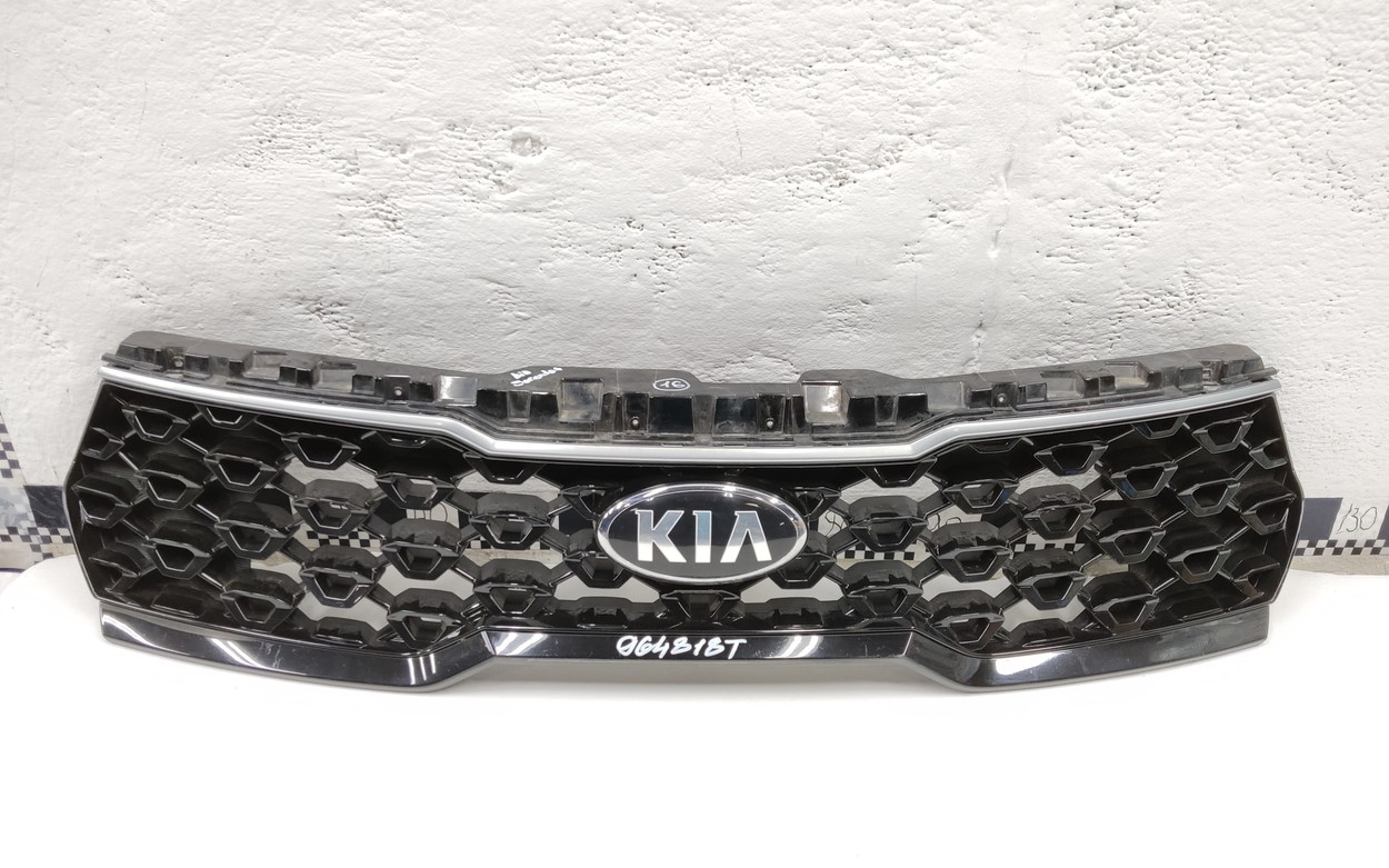 Решётка радиатора Kia Sorento 4