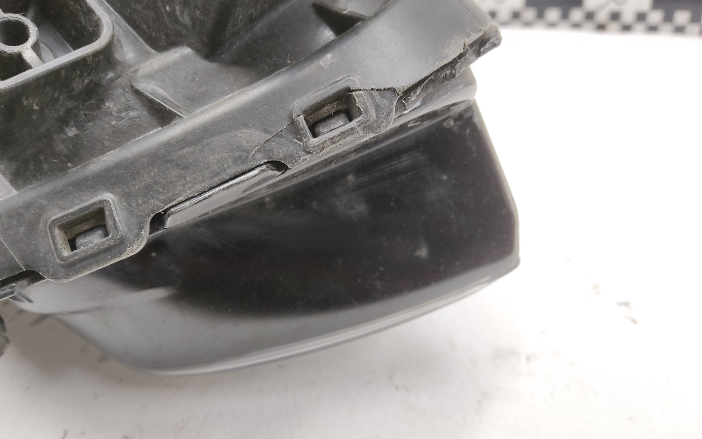 Фара передняя левая Kia K5 3 LED