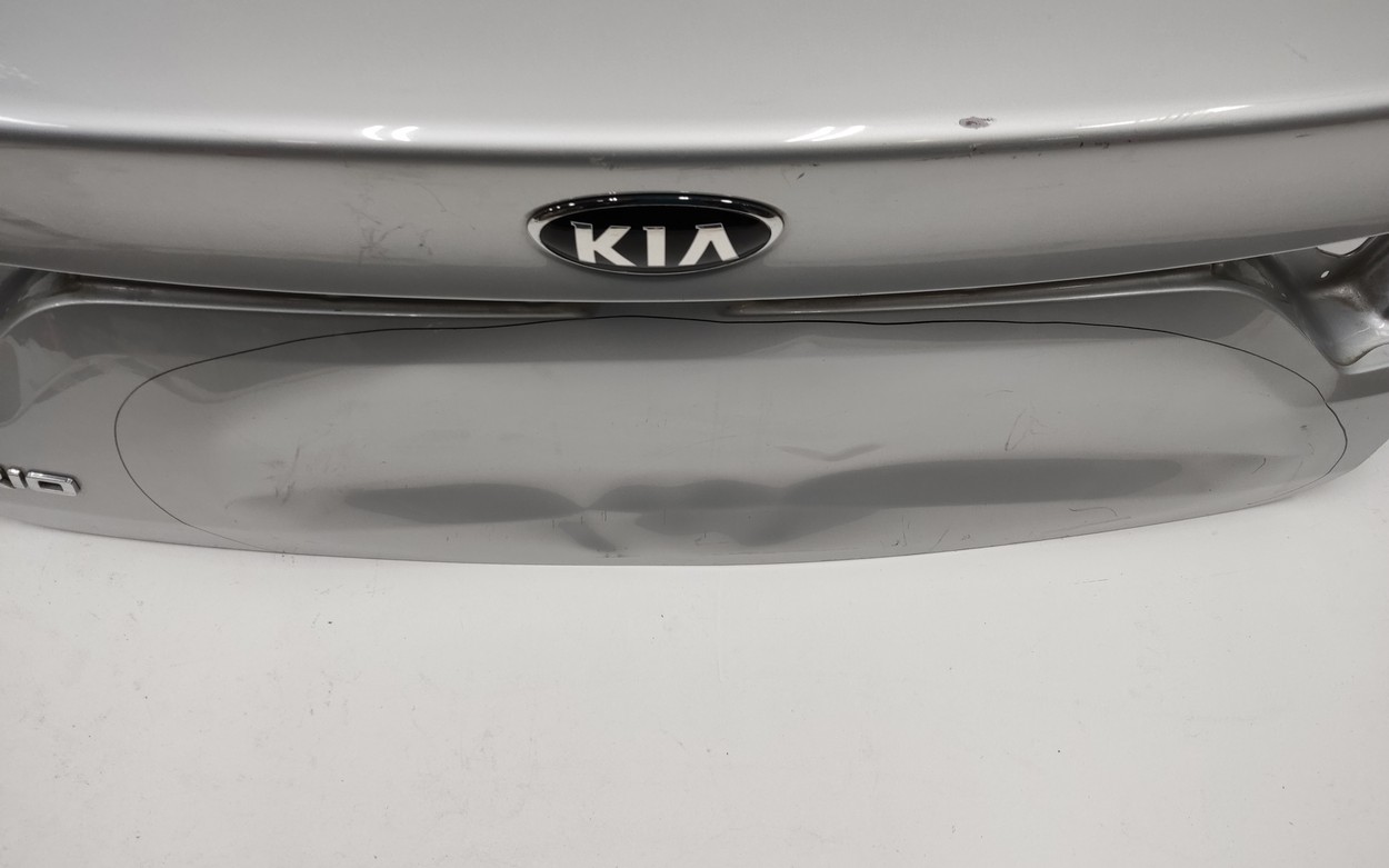 Крышка багажника Kia Rio 4 Sedan не под камеру