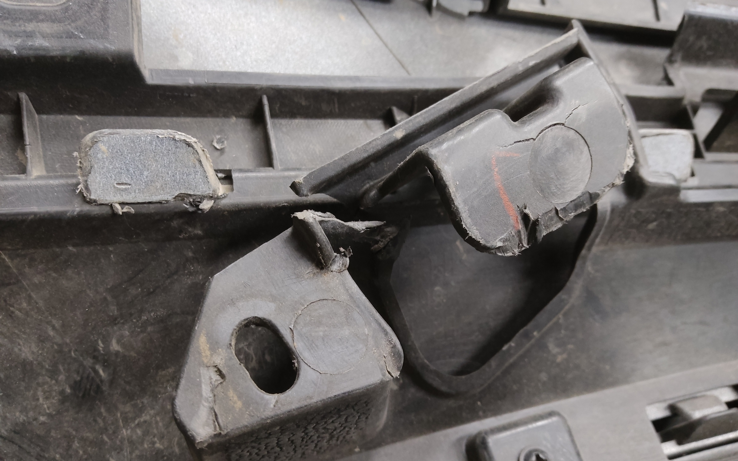 Бампер передний верхняя часть Kia Soul 3