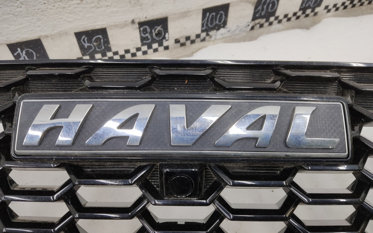 Решетка радиатора Haval F7