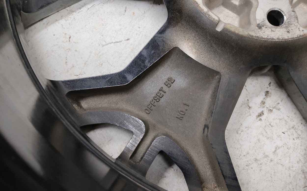 Диск колеса литой Kia Seltos R18