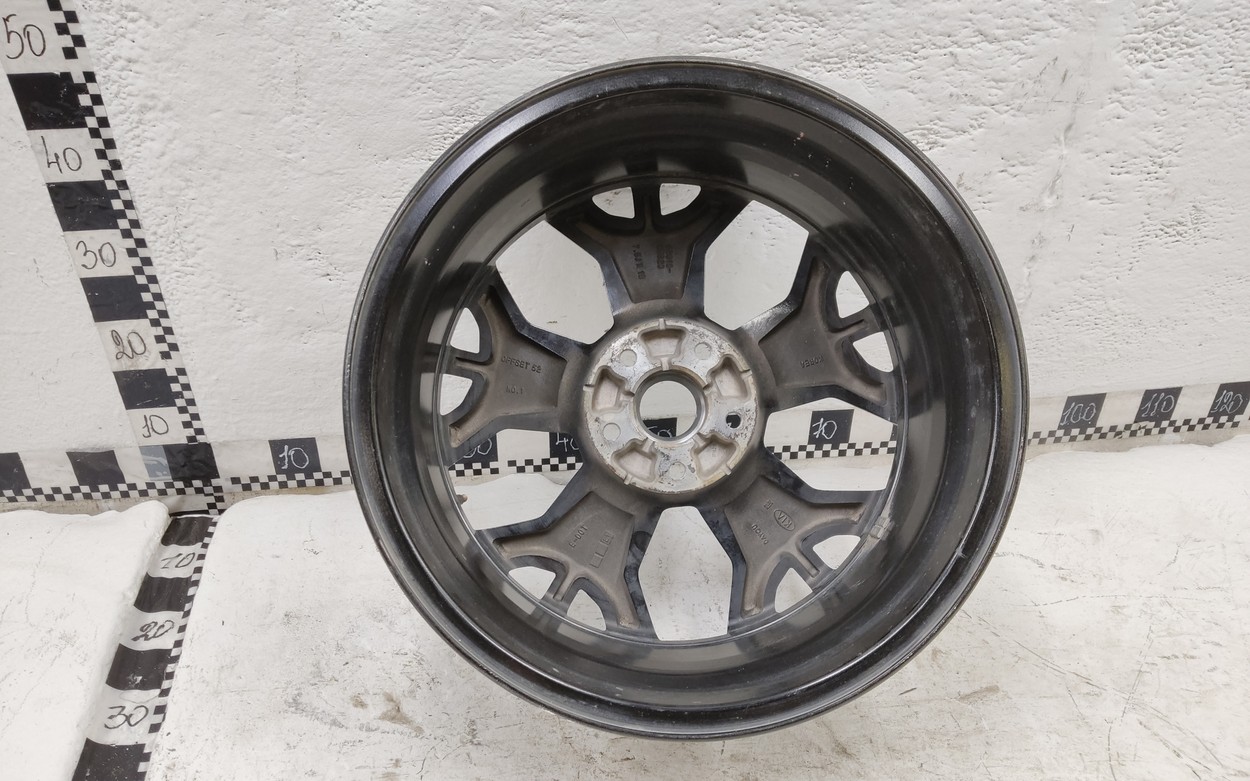 Диск колеса литой Kia Seltos R18