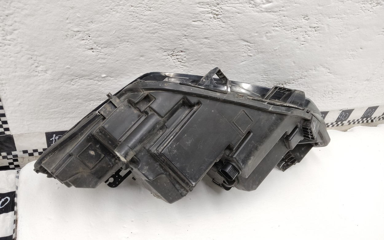 Фара передняя правая Changan UNI-V LED