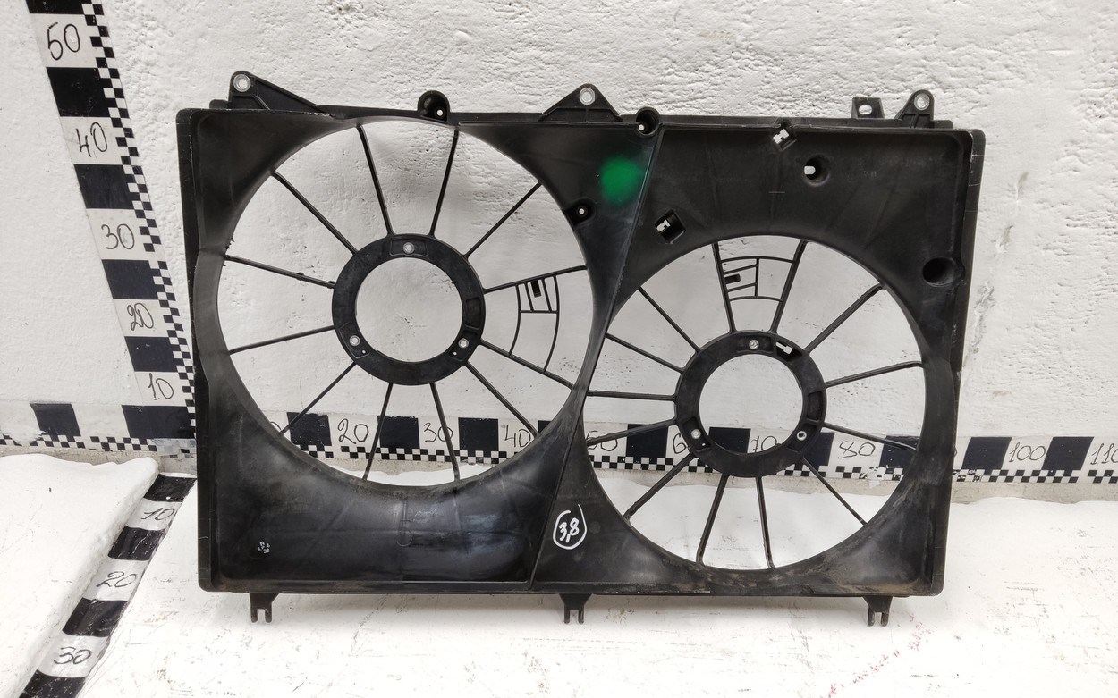 Диффузор вентилятора радиатора Suzuki Grand Vitara 3 JT