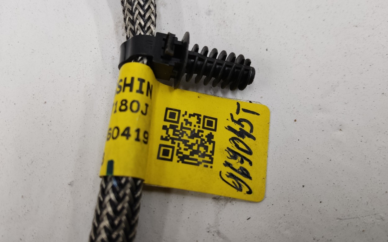 Бронепровод блока розжига ксенона на лампу правый Kia Sorento 3