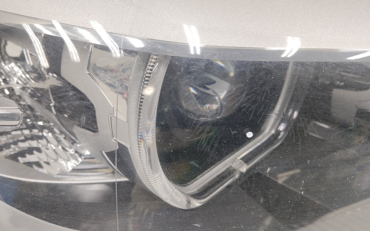 Фара передняя правая BMW 5er G30 LED не адаптив