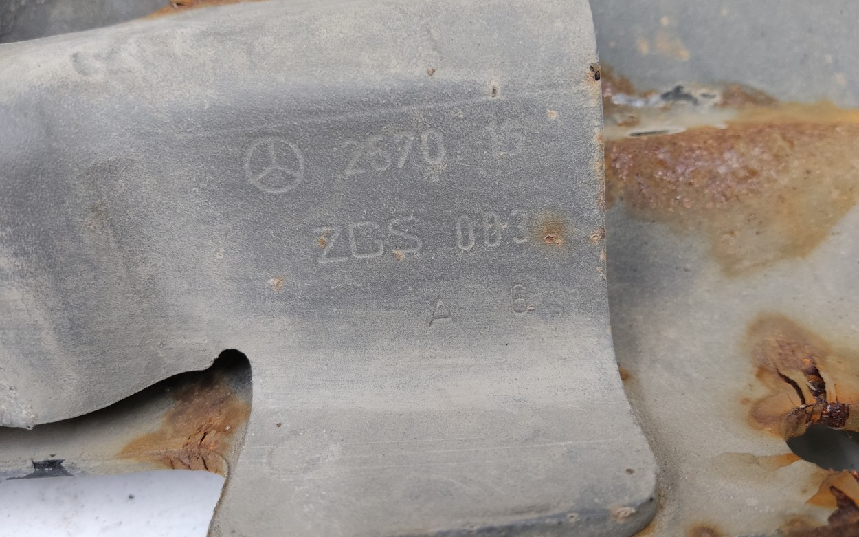 Бампер передний правая часть Mercedes Benz Actros 3 под птф металл