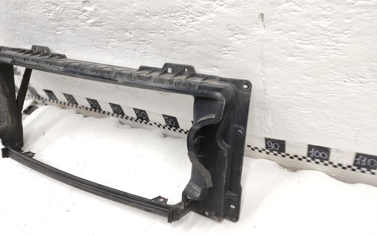 Дефлектор радиатора Kia Seltos