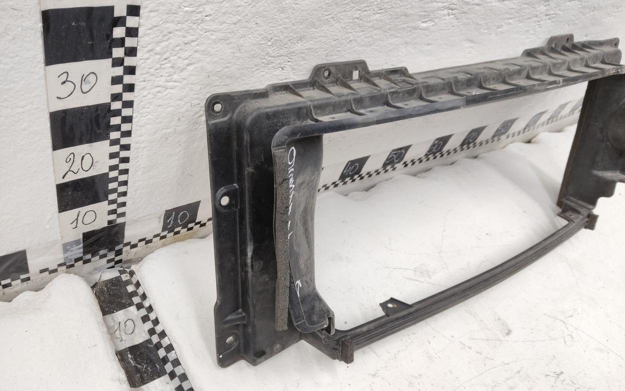 Дефлектор радиатора Kia Seltos