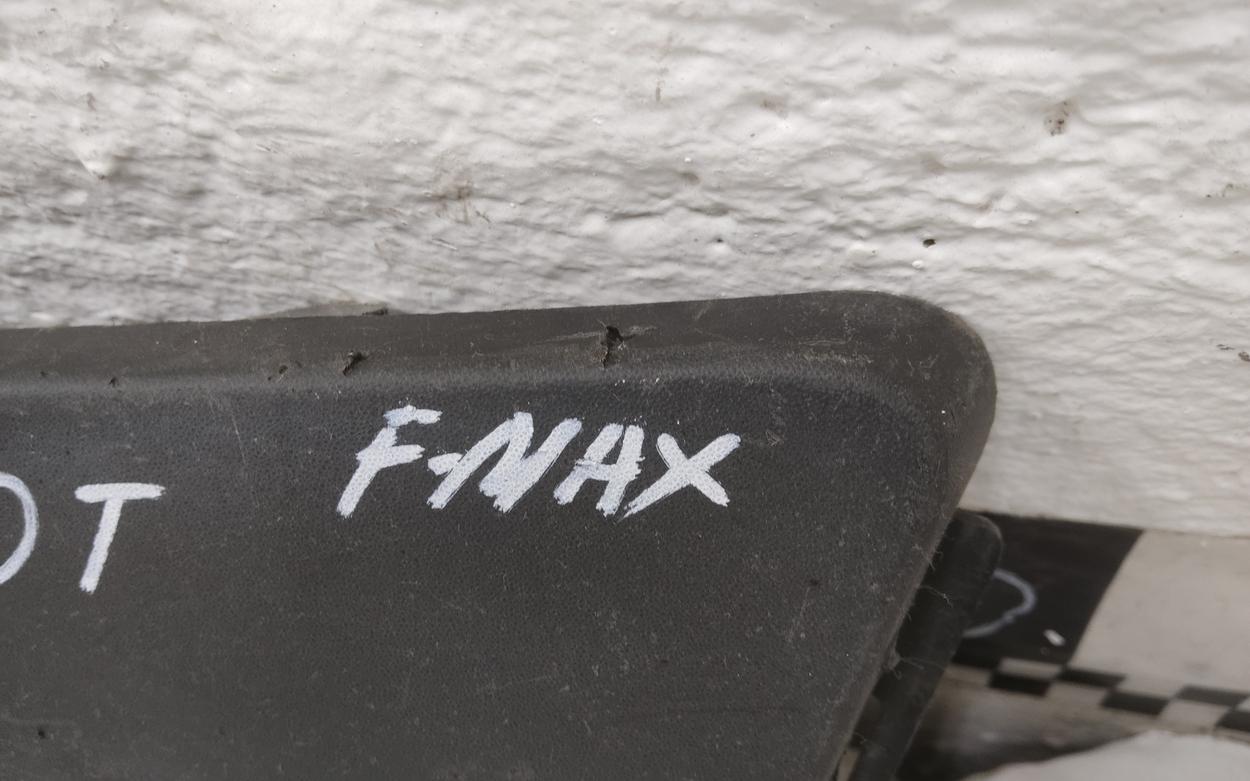 Накладка решетки переднего бампера верхней левая Ford F-Max
