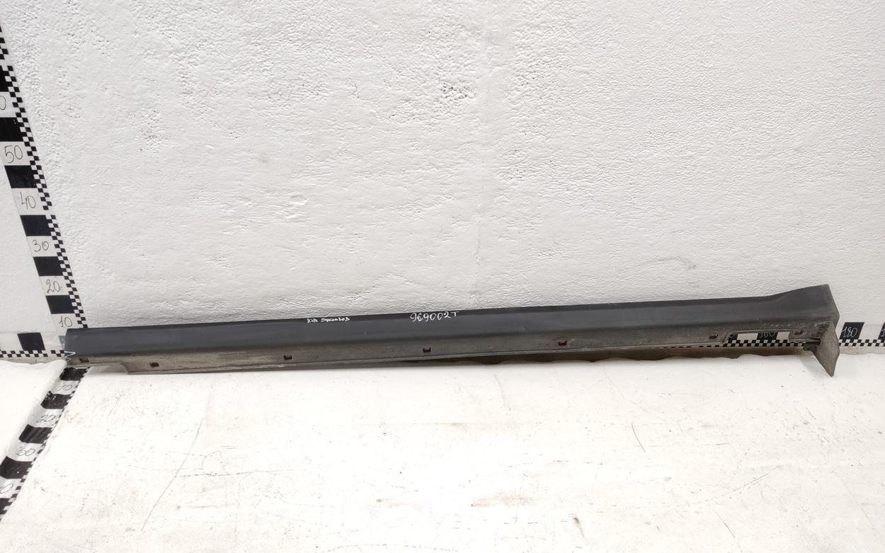 Накладка порога левого Kia Sorento 3