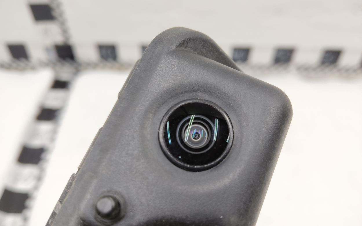 Кнопка открытия крышки багажника с камерой Skoda Kodiaq