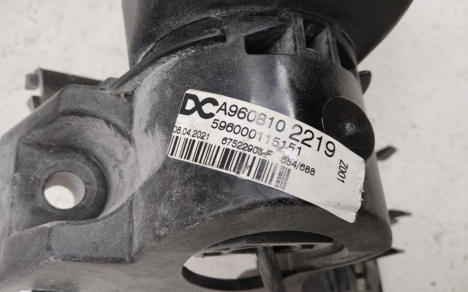 Зеркало правое Mercedes-Benz Actros 4 5 контактов