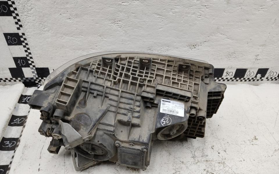 Фара передняя левая Scania 6 Series галоген