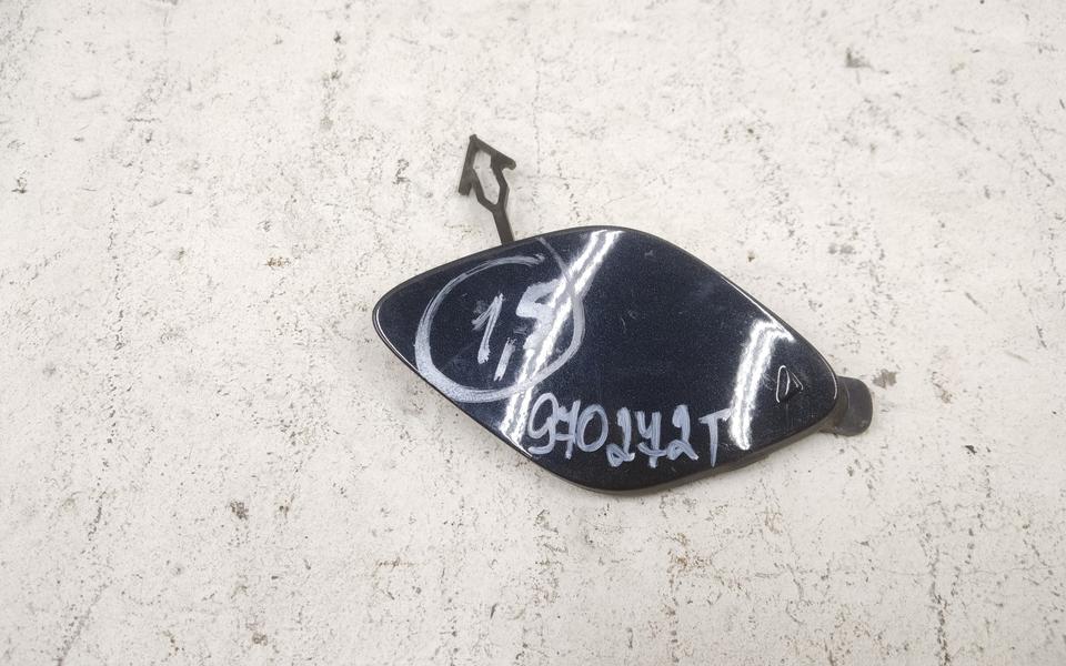 Заглушка буксировочного крюка переднего бампера Kia K5 3