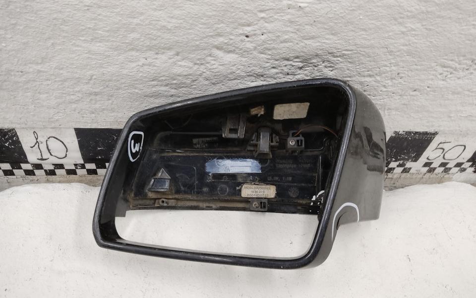 Крышка зеркала заднего вида левого Mercedes E-Klasse W212