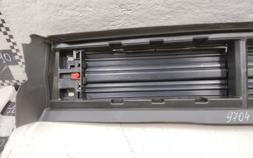 Жалюзи воздуховода Citroen C3 Aircross