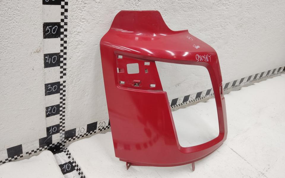 Рамка фары передней правой Volvo FM 4