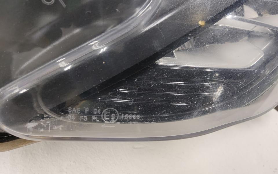 Фара ПТФ передняя правая Kia K5 3 LED