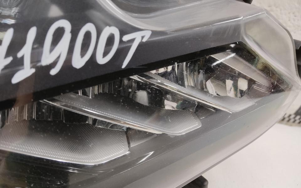 Фара ПТФ передняя правая Kia K5 3 LED