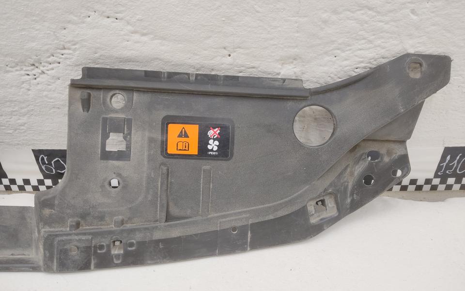 Накладка передней панели Mazda CX-5 1