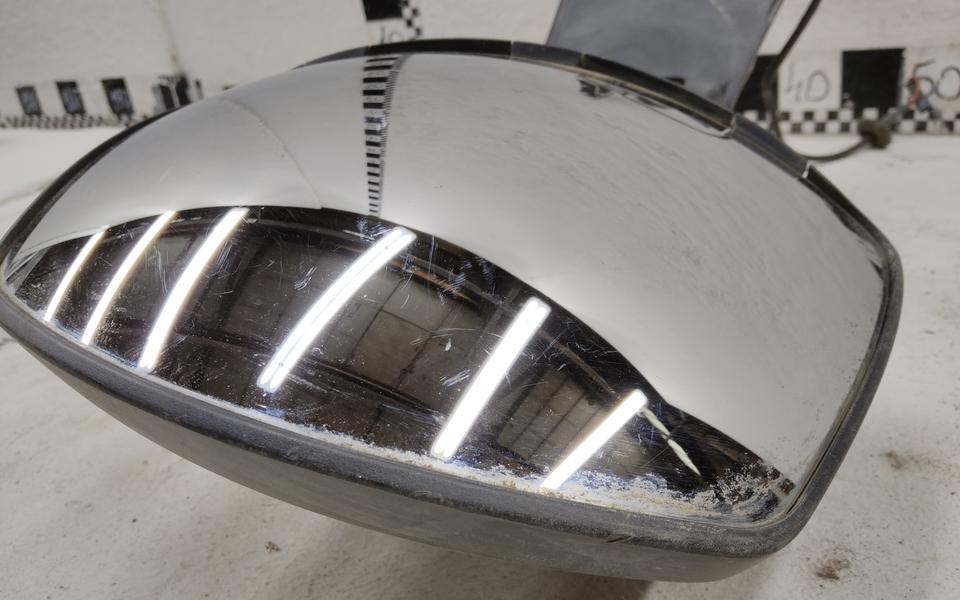 Зеркало переднее бордюрное Mercedes-Benz Actros 4 2 контакта