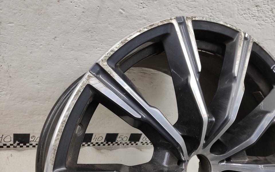Диск колеса литой BMW X5 G05 R20