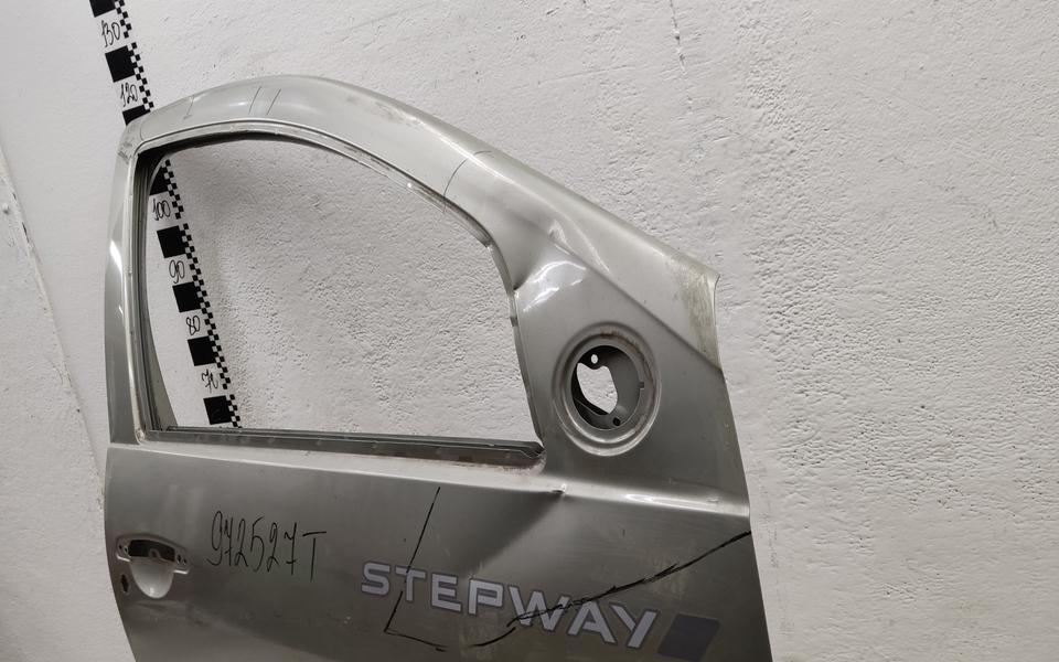 Дверь передняя правая Renault Duster 1 / Sandero 1 Stepway