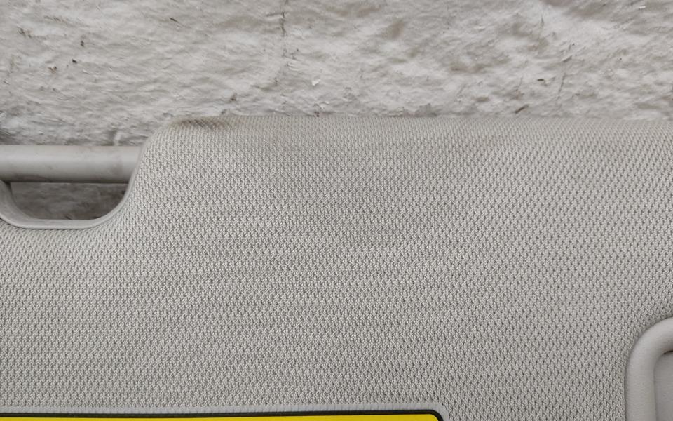 Козырек солнцезащитный правый Kia K5 3