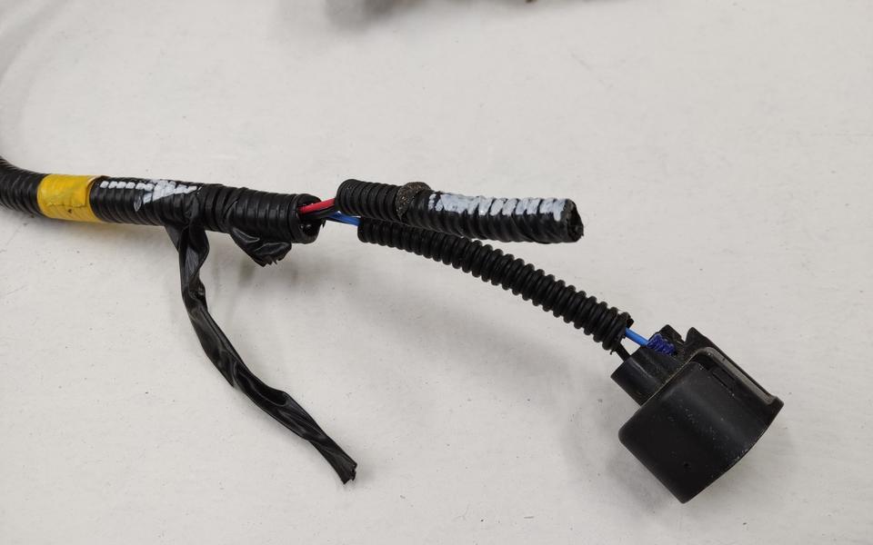 Проводка моторного отсека Kia K5 3