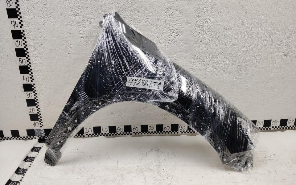 Крыло переднее правое без повторителя Mazda CX-5 1 "GORDON"