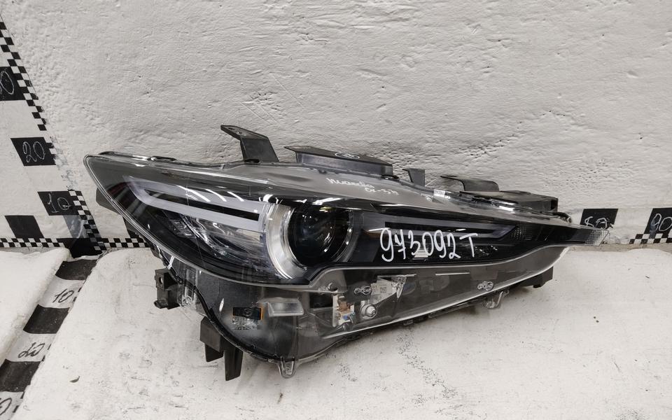 Фара передняя правая Mazda CX-5 2 LED адаптив