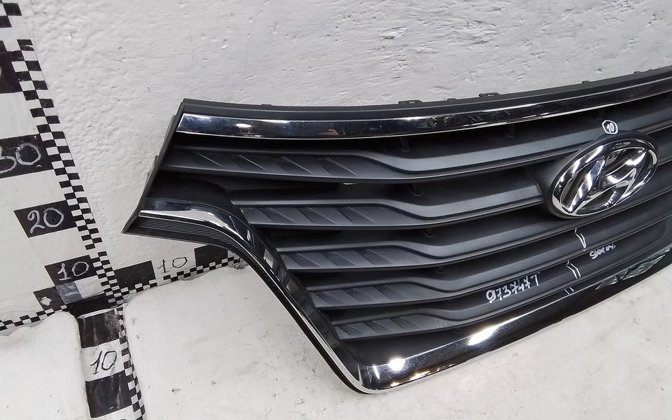Решетка радиатора Hyundai H1 Grand Starex Restail 2