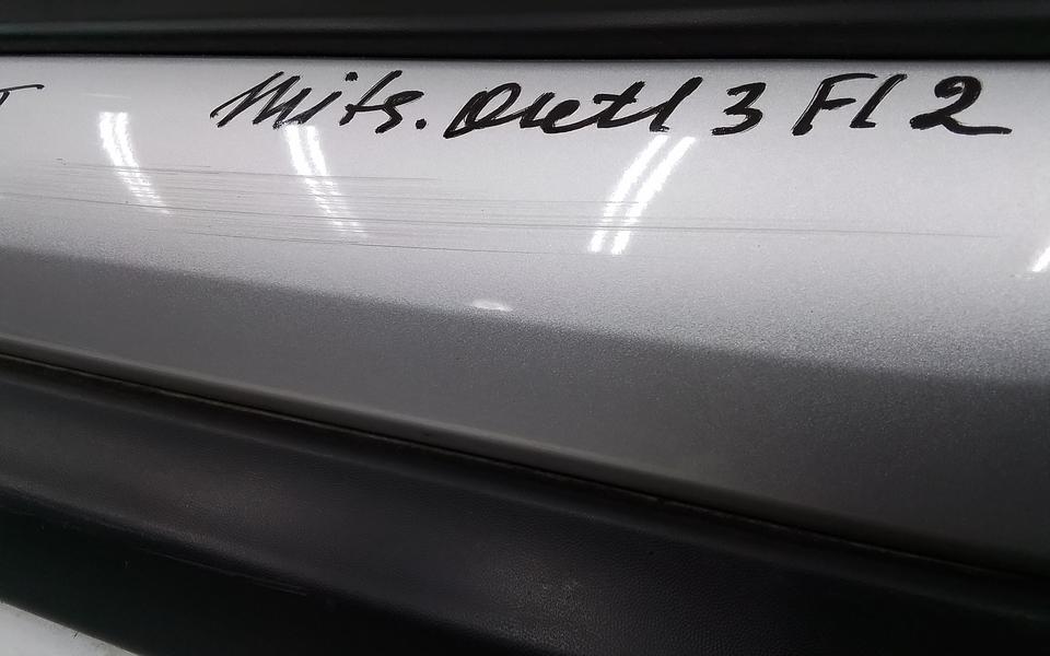 Накладка двери задней левой Mitsubishi Outlander 3 Restail 2