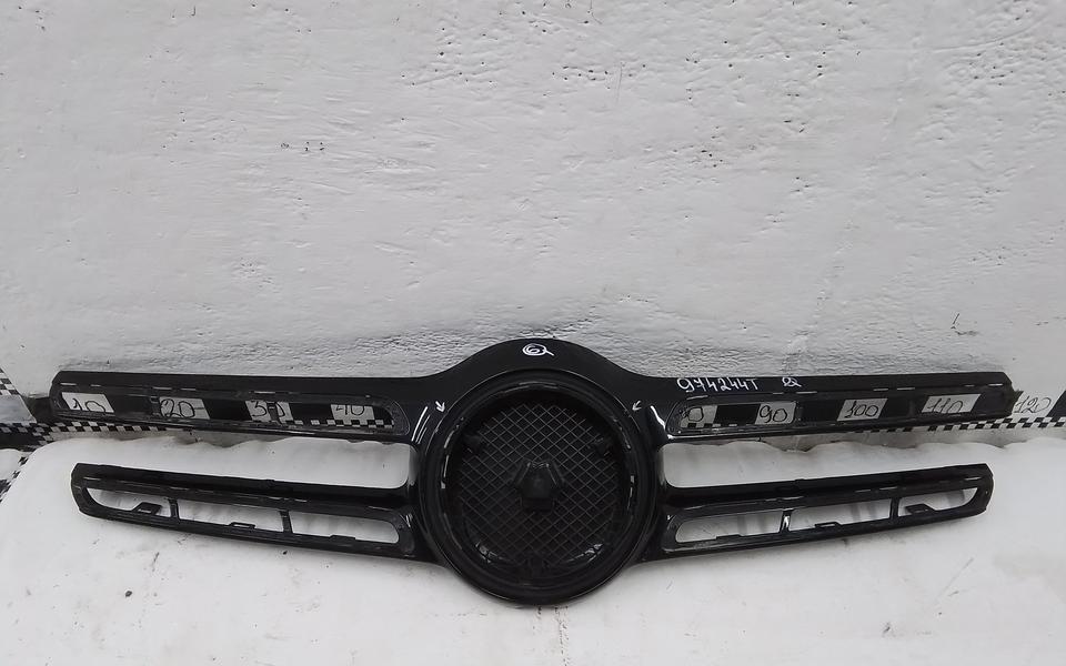Накладка решетки радиатора Mercedes-benz GLE-klasse W166 черная
