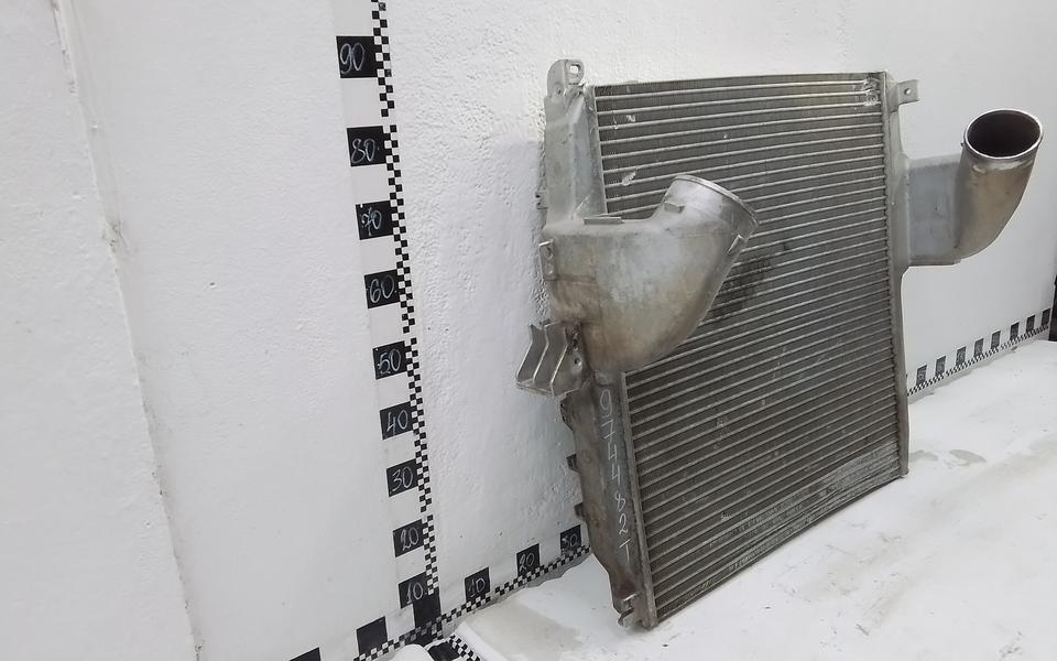 Радиатор турбины " интеркулер " Mercedes Benz Actros 3
