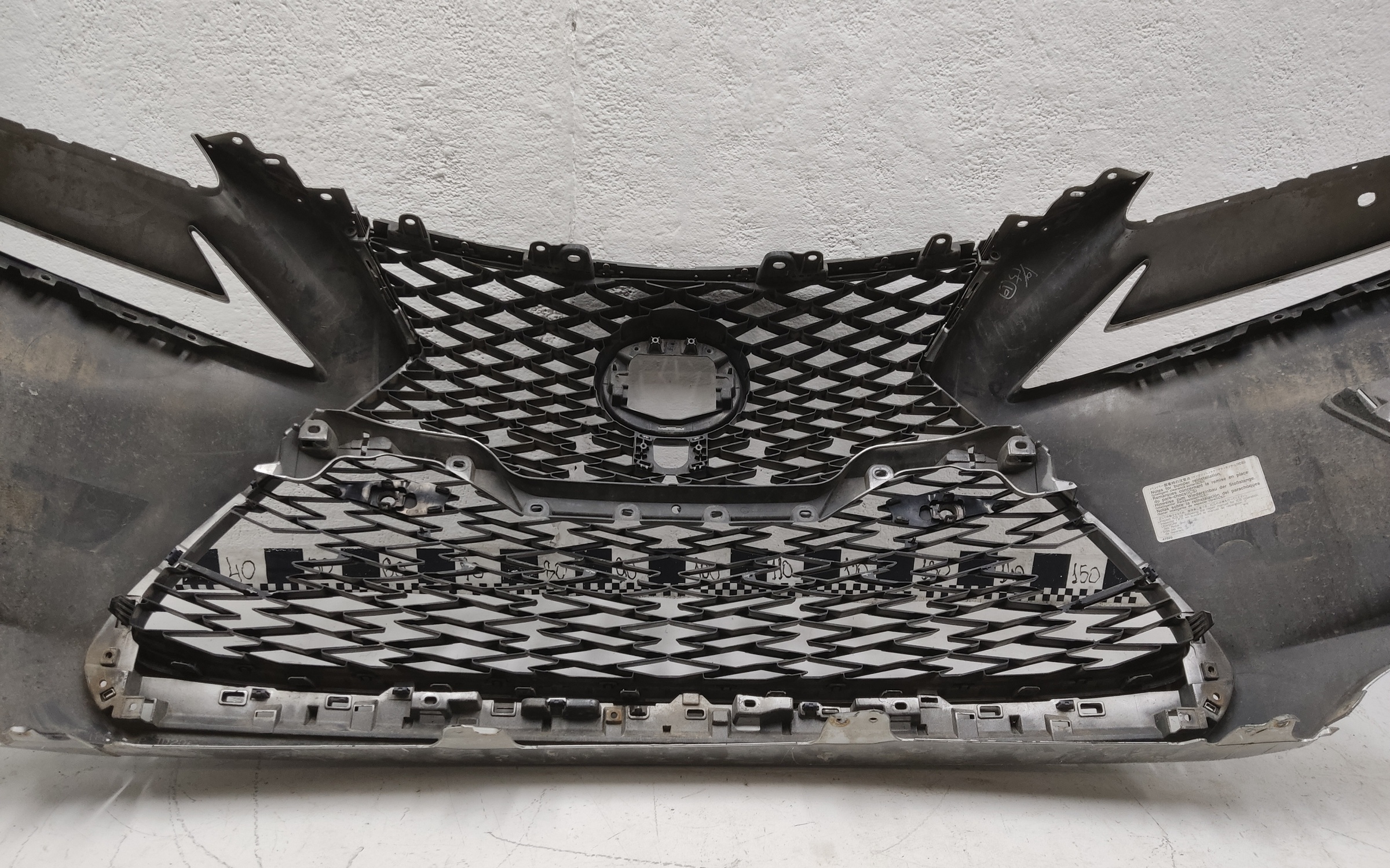 Бампер передний Lexus NX Restail