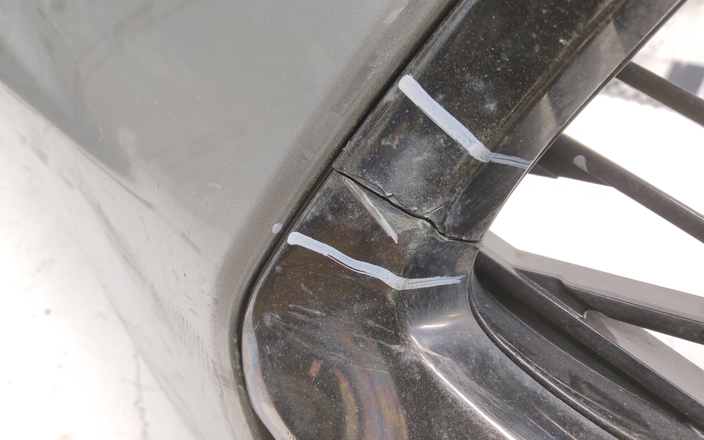 Бампер передний Lexus NX Restail