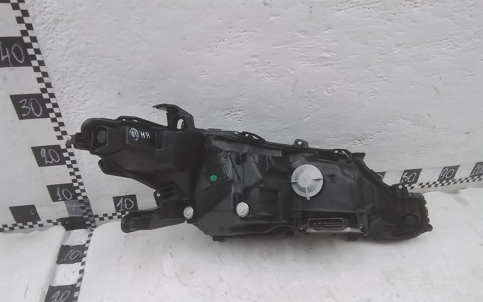 Фара передняя левая Toyota Camry V70 LED ДХО "SAT"