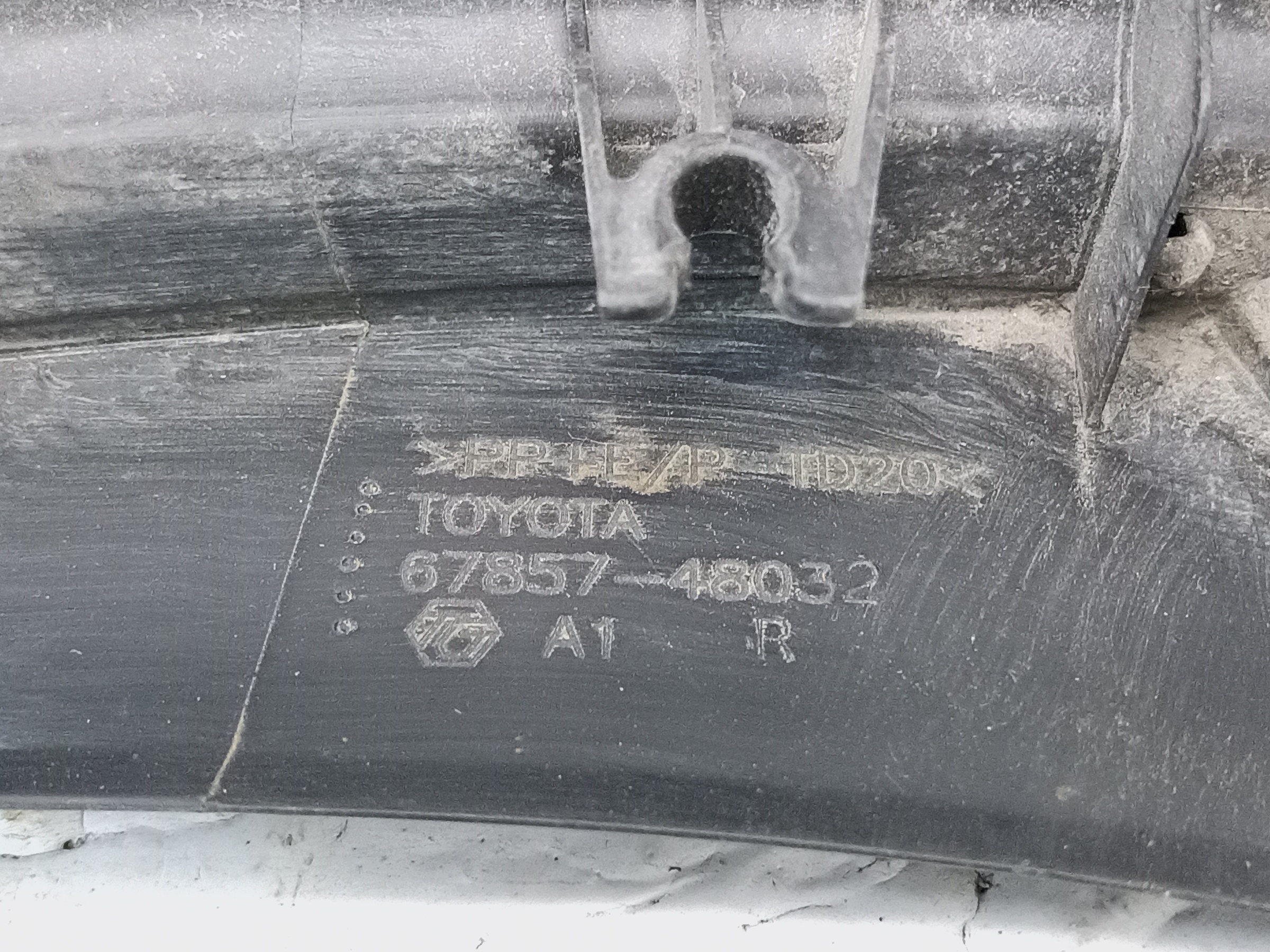 Накладка двери задней правой Lexus RX 4