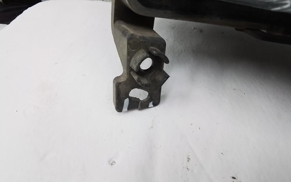 Фара ПТФ передняя правая Chery Tiggo 8 Pro LED