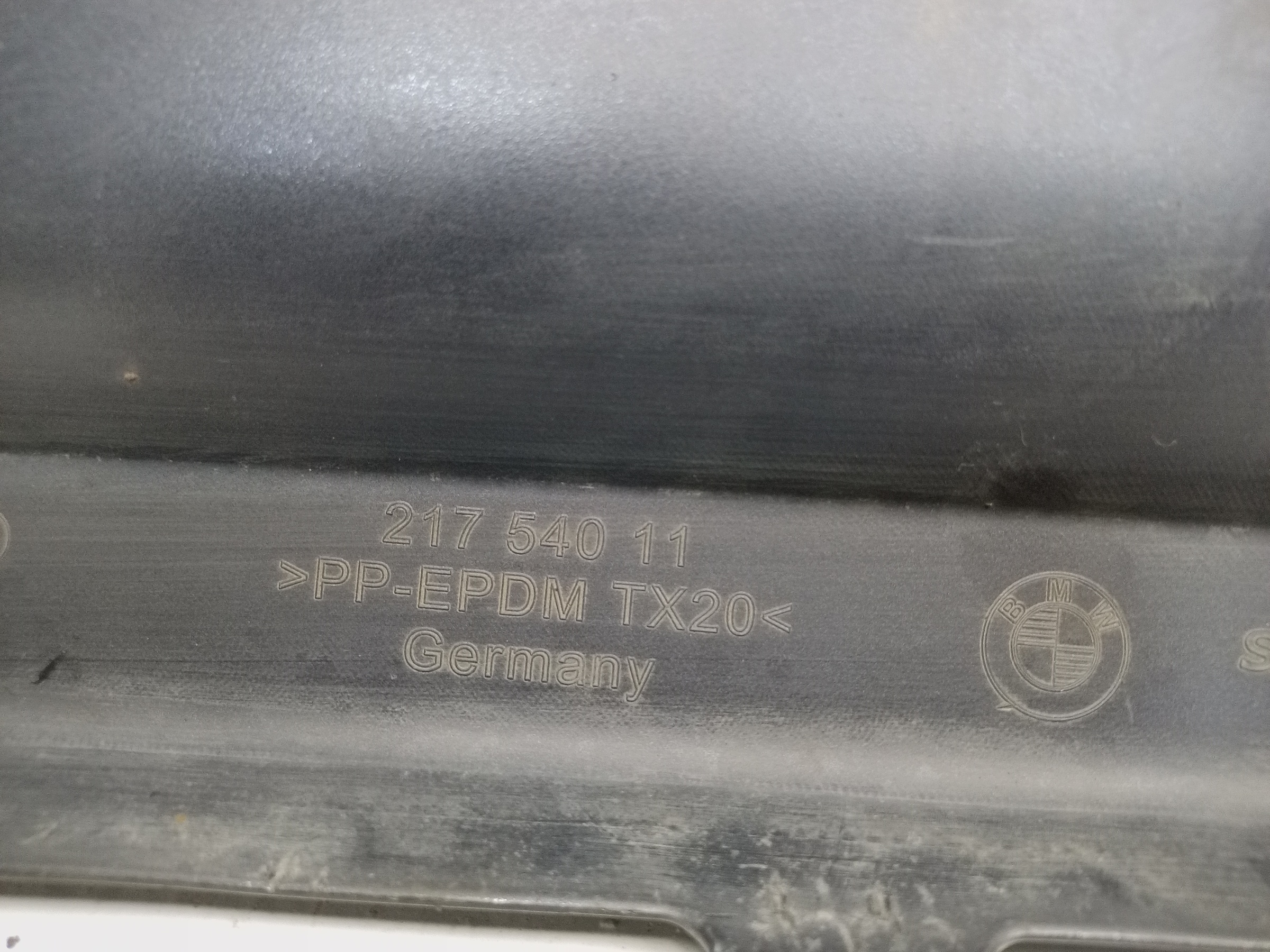 Юбка заднего бампера BMW 5er G30 M-Paket под 2 трубы